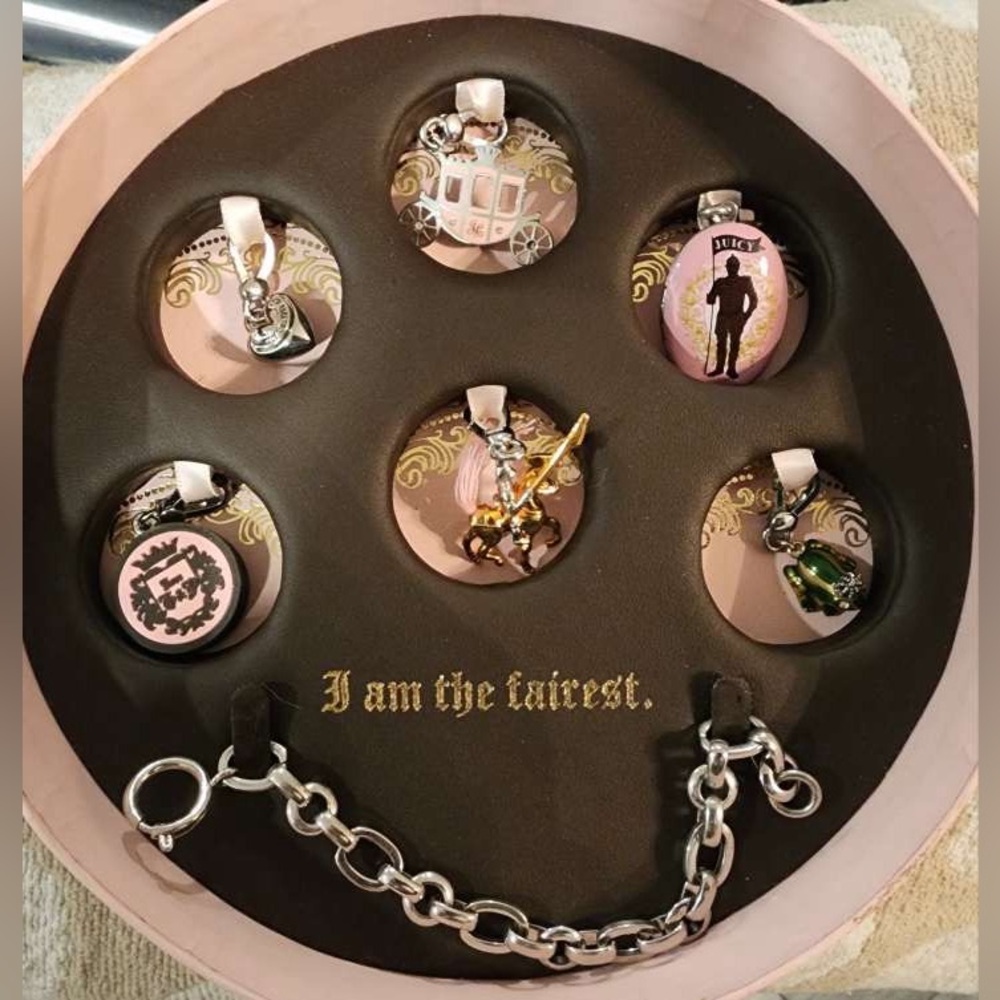 Juicy Couture vintage 7 piece charm bracelet set